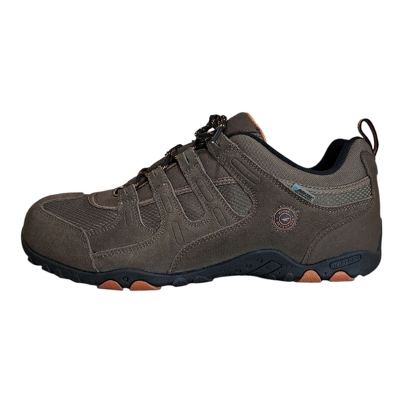 Hi-Tec Other - Hi-Tec Quadra II Waterproof Hiking Shoes Men’s 13 Taupe/Burnt Orange